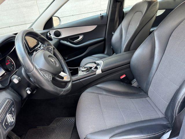 MERCEDES-BENZ C 220 d Auto Premium
