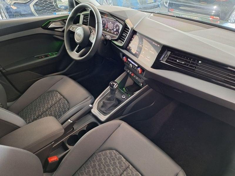 Audi A1 A1 Sportback 30 1.0 tfsi Identity Black 116cv s-tronic