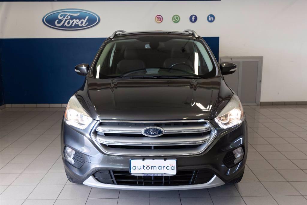 FORD Kuga 2.0 tdci Titanium s&s awd 150cv powershift del 2017
