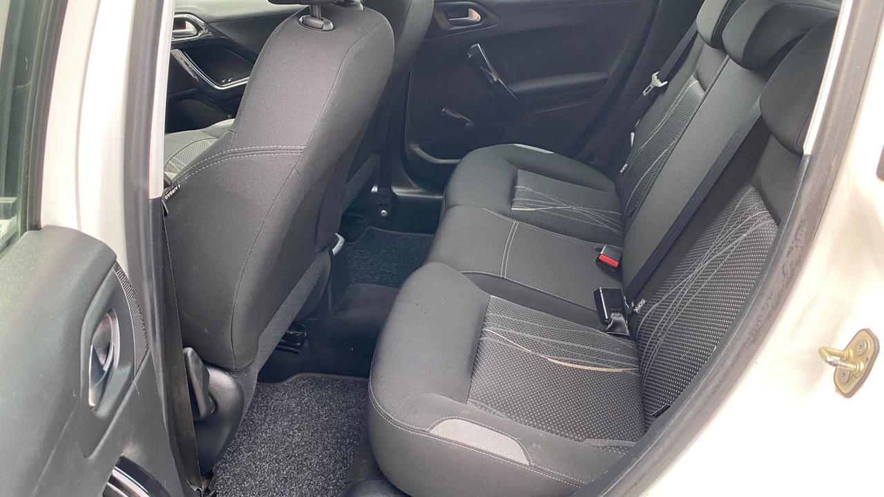 Peugeot 208 Autovettura GPL