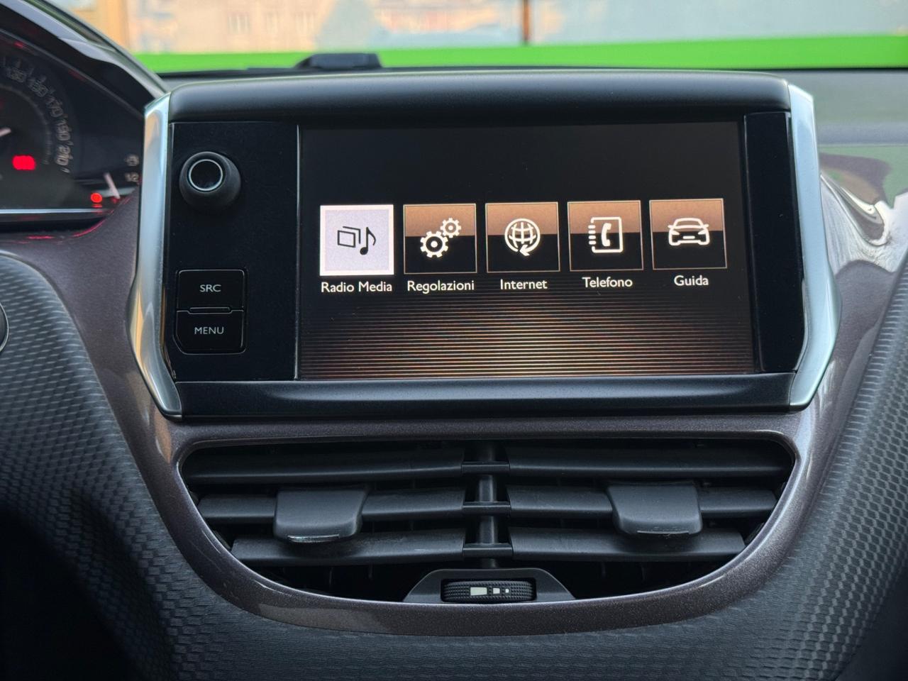 Peugeot 2008 PureTech 82 Allure