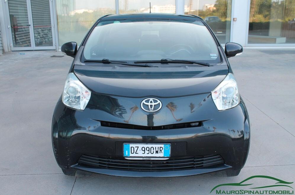 Toyota iQ 1.0