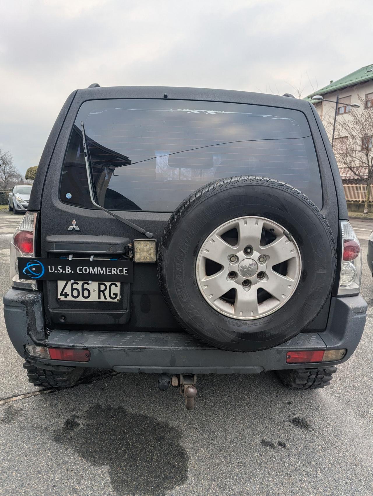 Mitsubishi Pajero Sport 2.5 TDI