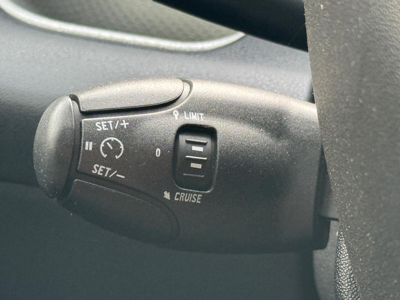 Citroen C3 Picasso 1.2 b.| CERCHI IN LEGA