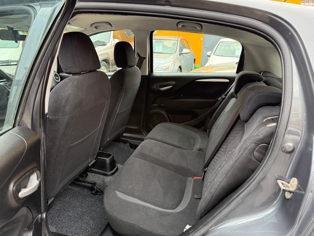 Fiat Punto 1.4 Natural Power Lounge