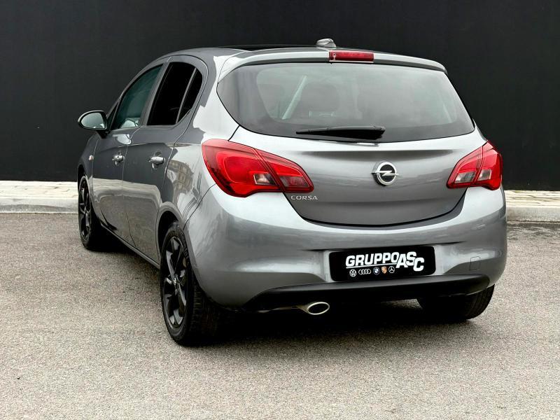 Opel Corsa 5 Porte 5p 1.2 BENZ 69 CV Black Edition OK NEOPATENTATI