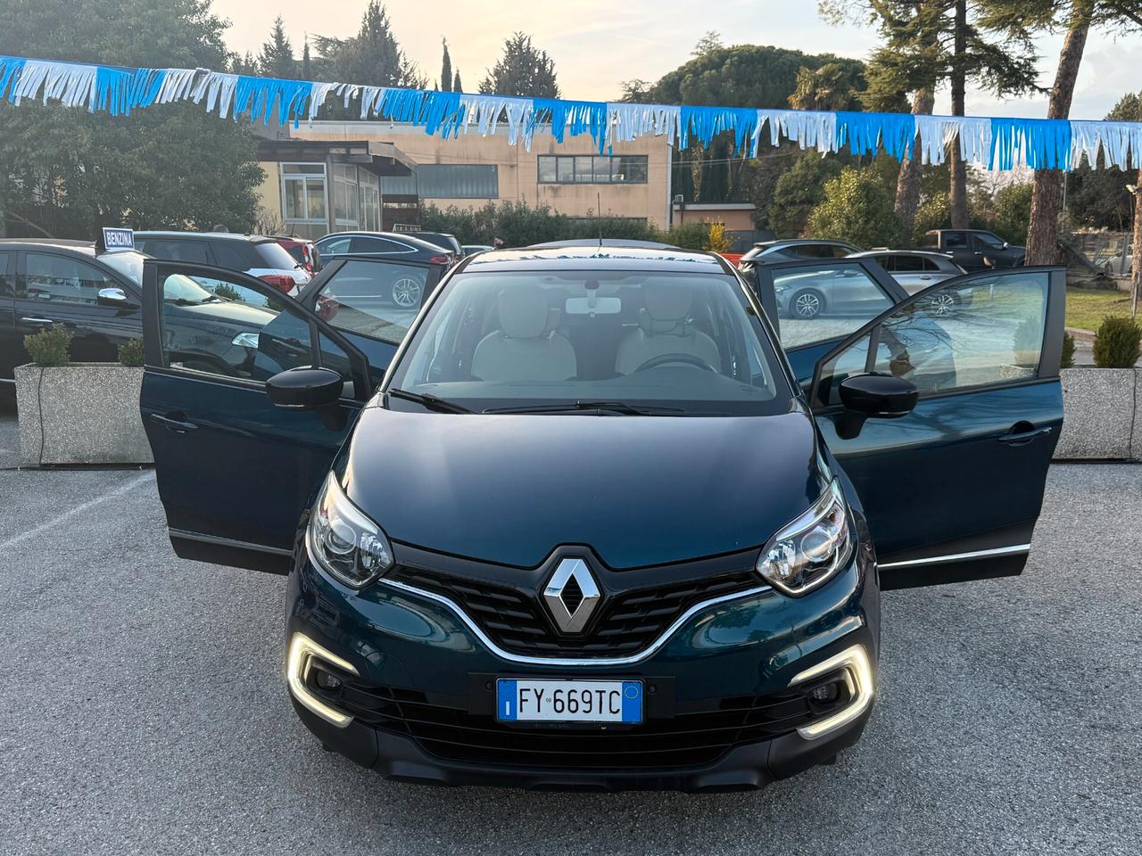 " PERFETTA " Renault Captur dCi 90 CV EDC Initiale
