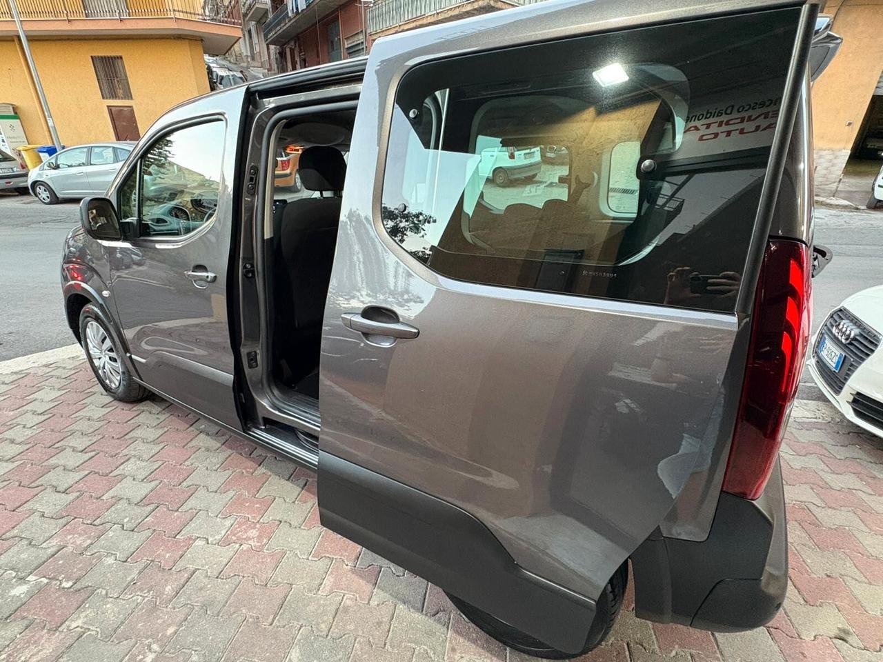 Peugeot Rifter BlueHDi 100 S&S Active Standard