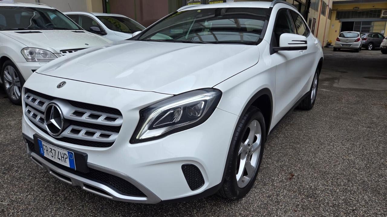 Mercedes-benz GLA 200d Automatic Premium