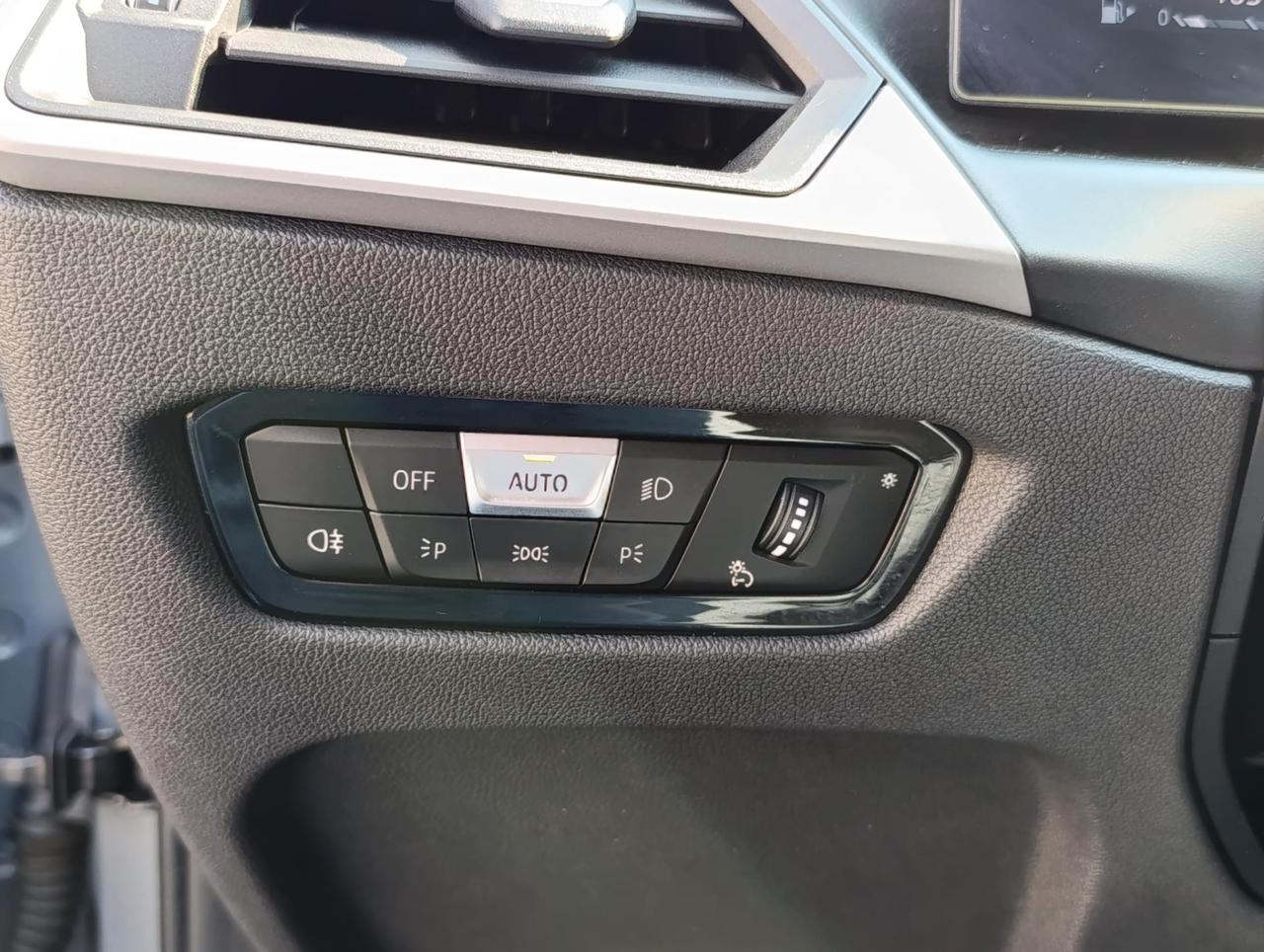 BMW 318 d Touring mhev 48V auto