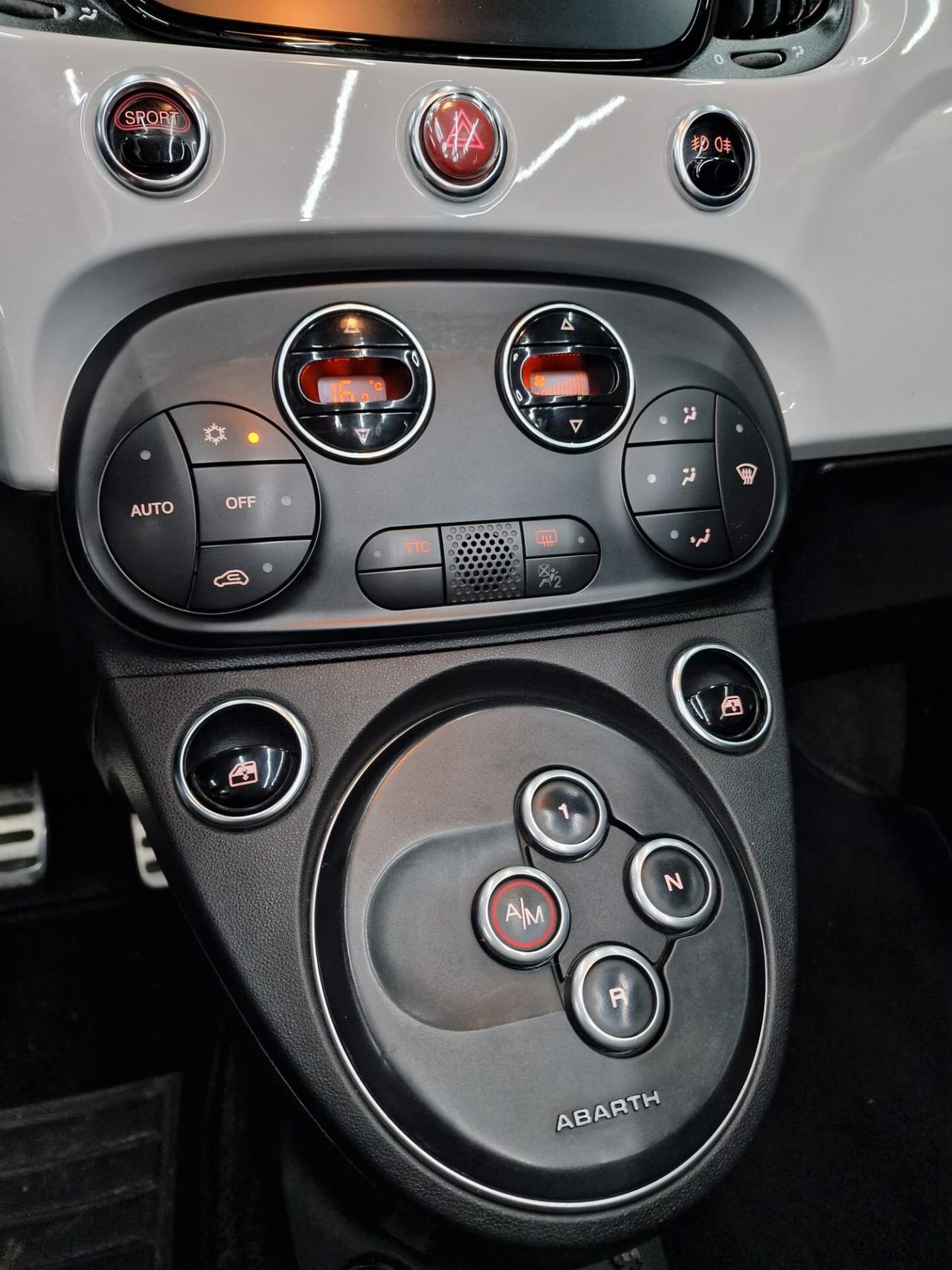 Abarth 595 C 1.4 Turbo T-Jet 145 CV Competizione Automatica