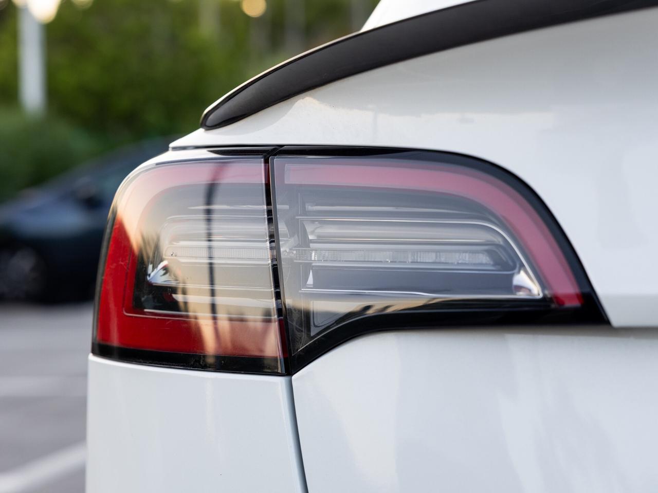 Tesla Model 3 Long Range Dual Motor AWD