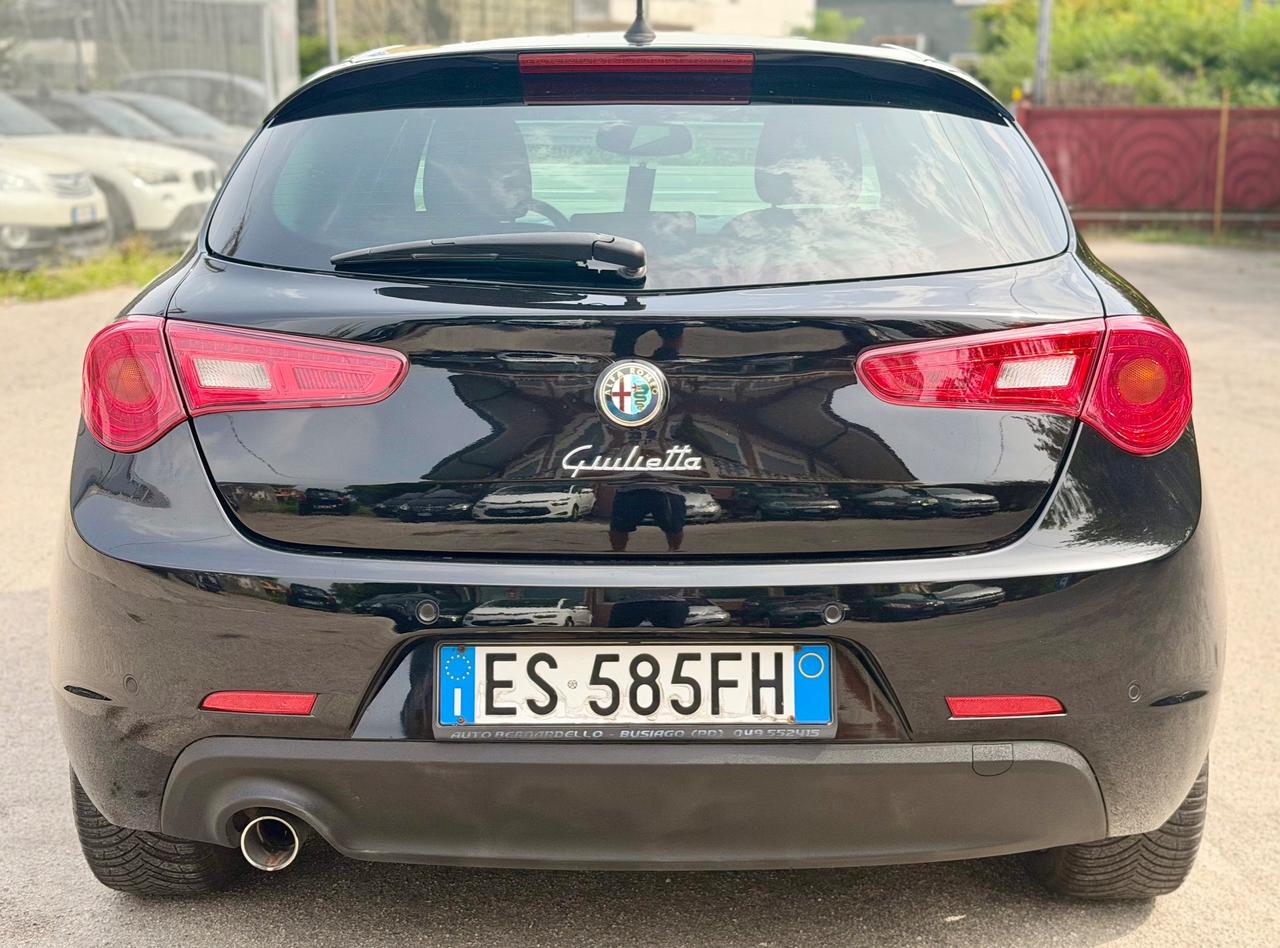 Alfa Romeo Giulietta 2013 1.6 JTDm-2 ok neopatentati