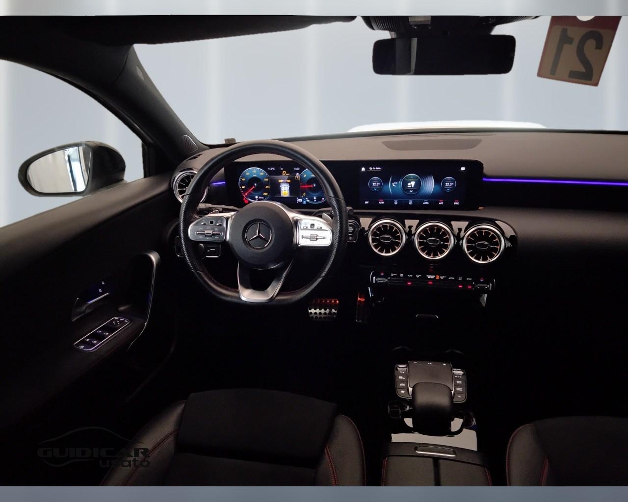 Mercedes-Benz Classe A - W177 2018 - A 180 d Premium auto