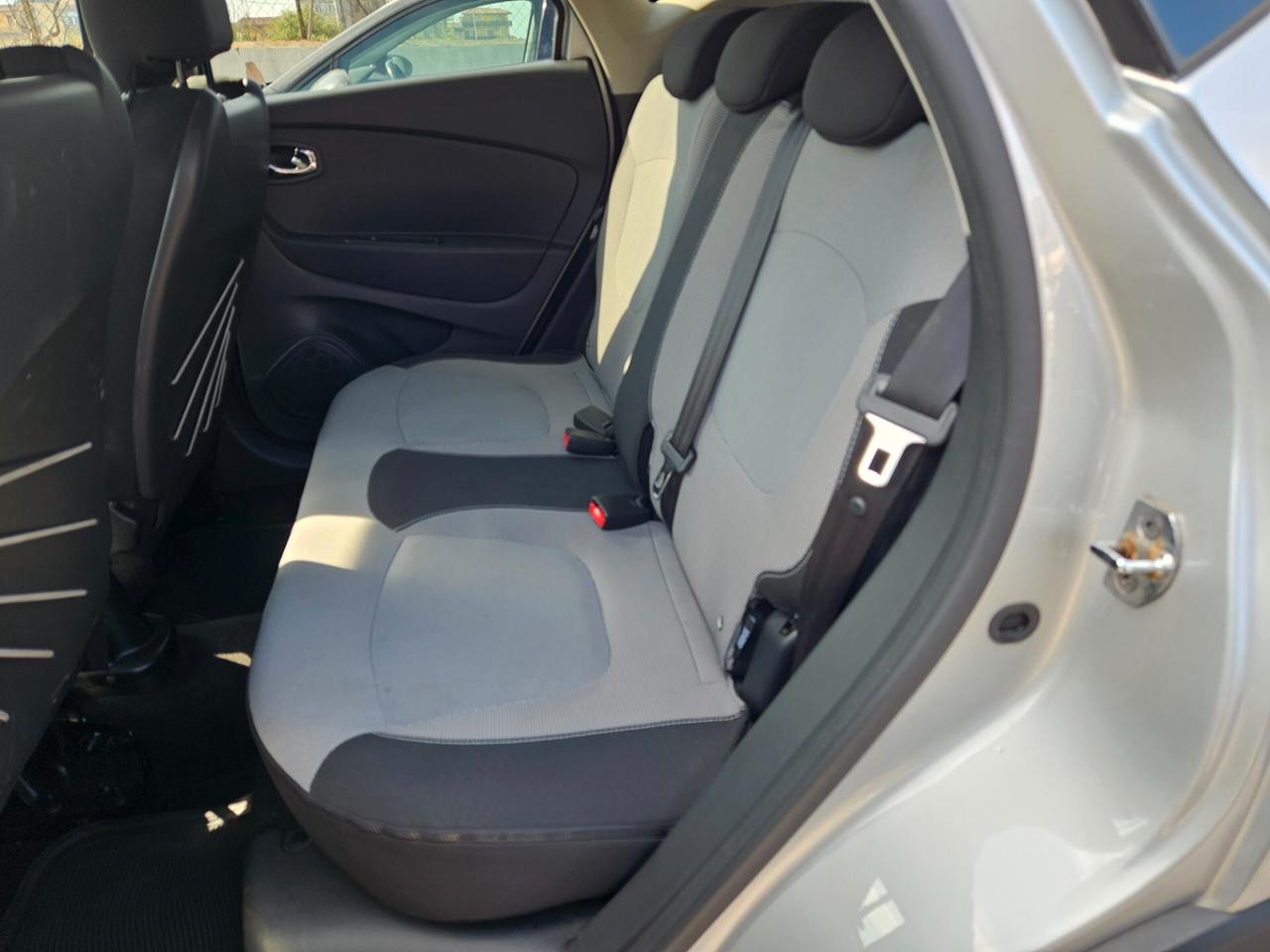 Renault Captur 1.5 dCi 8V 90 CV EDC Energy R-Link