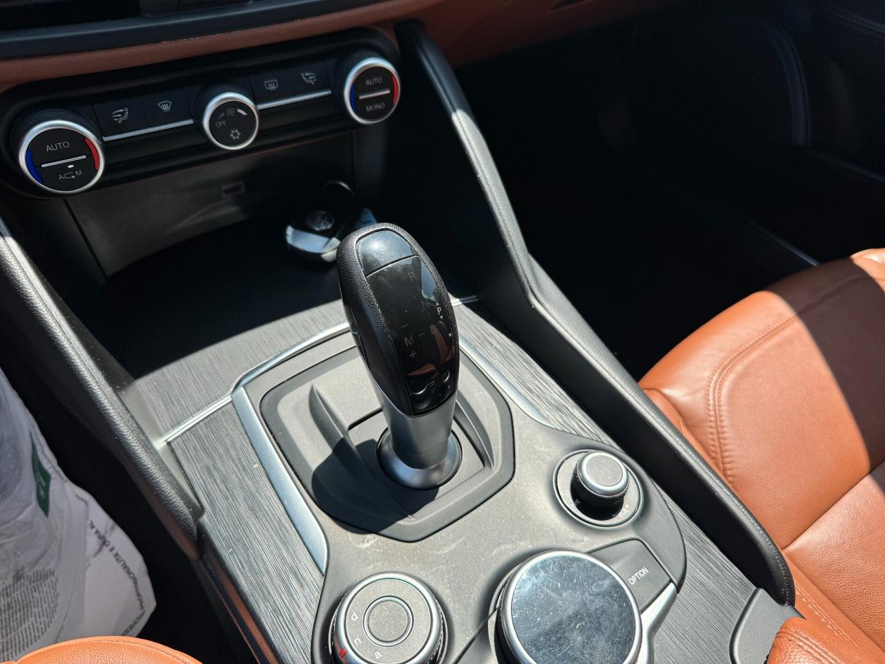 Alfa Romeo Giulia 2.2 Turbodiesel AT8 Super CERTIFICATA