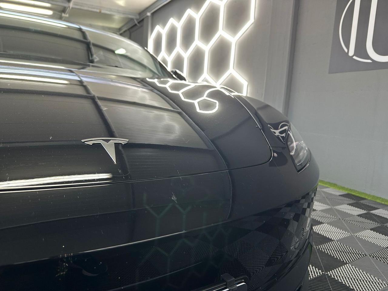 Tesla Model 3 NV35 RWD Premium