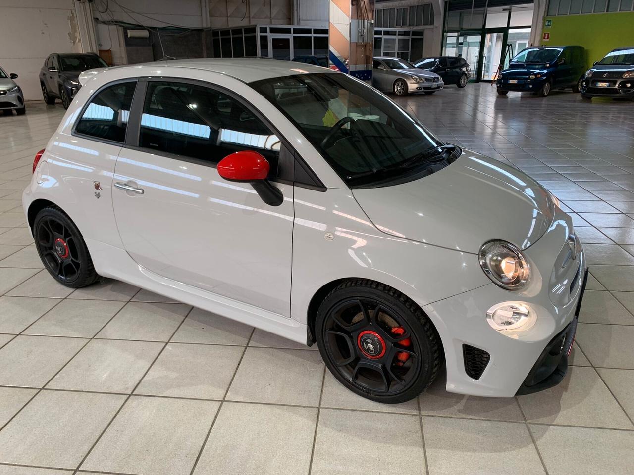 Abarth 595 1.4 Turbo T-Jet 165 CV Turismo