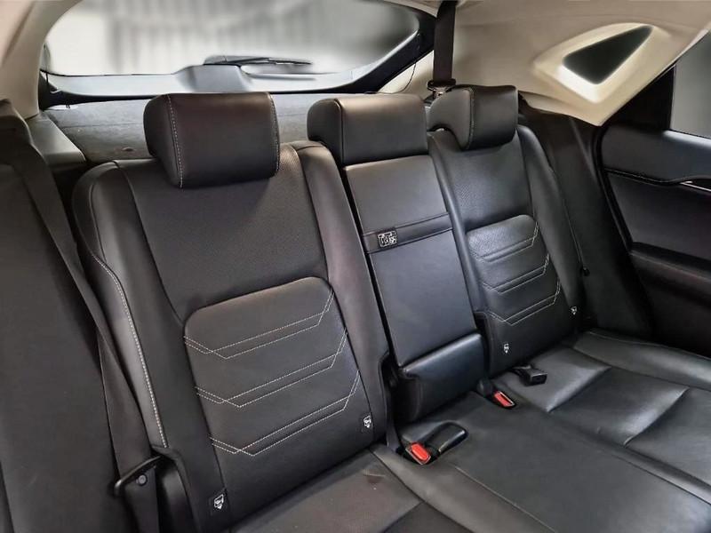 LEXUS NX 300h Hybrid Luxury 4WD Autom.