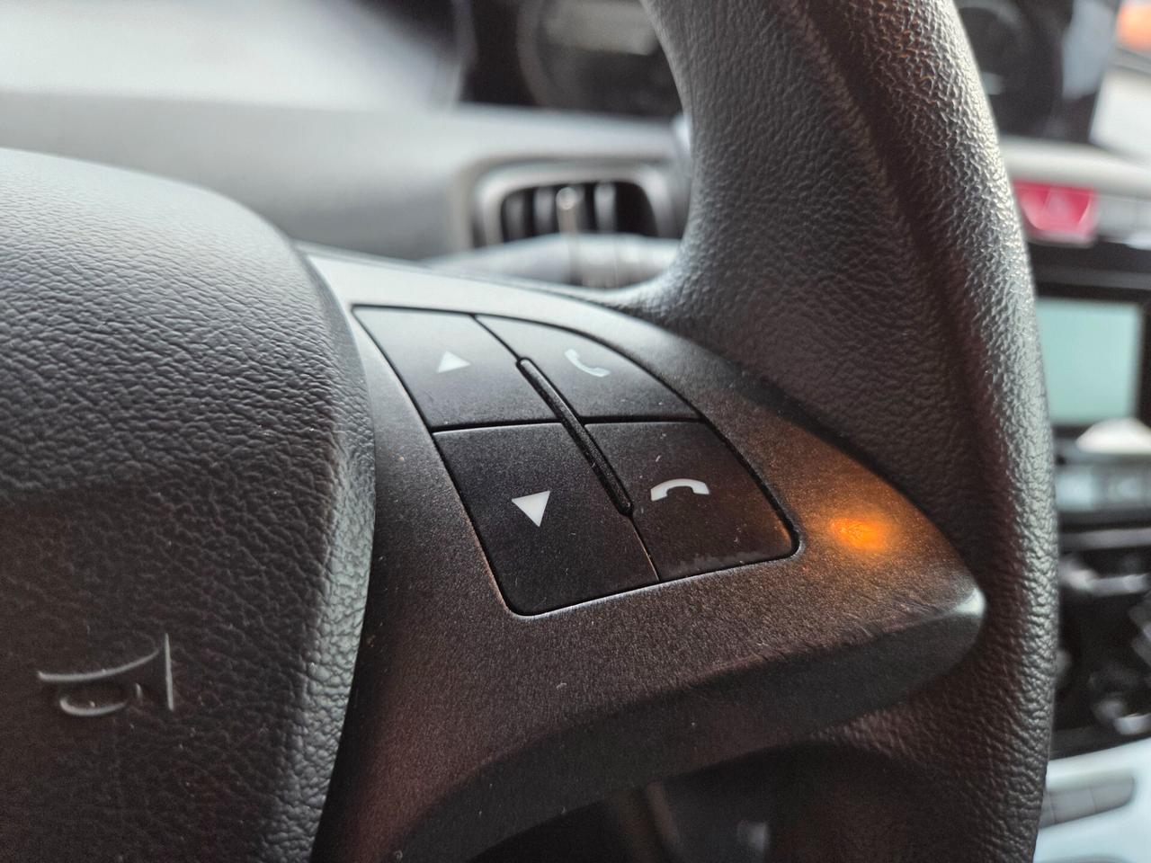 Lancia Ypsilon 5 porte S&S Hybrid Ecochic Silver