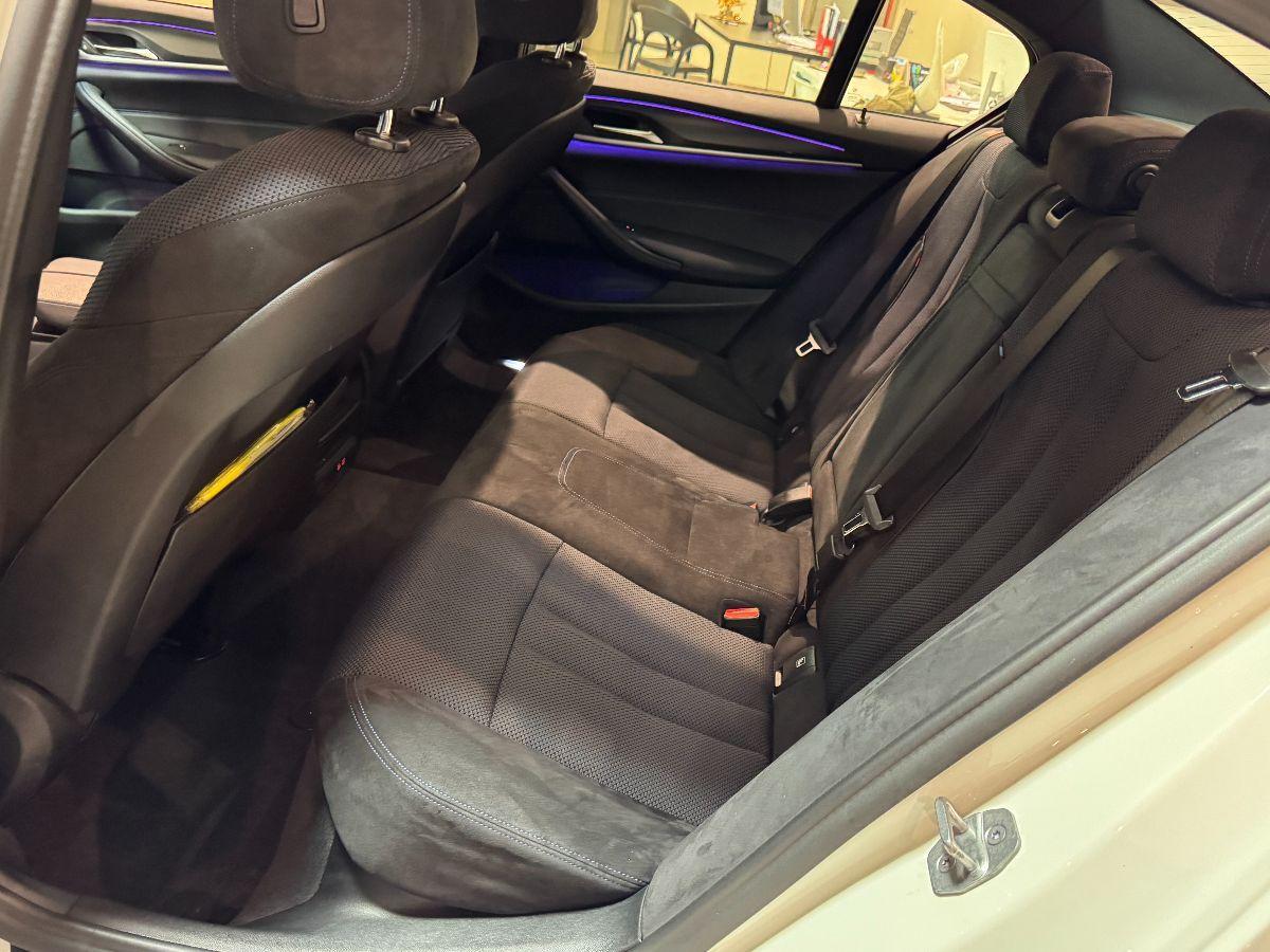 BMW Serie 5 520d xDrive Berlina Msport