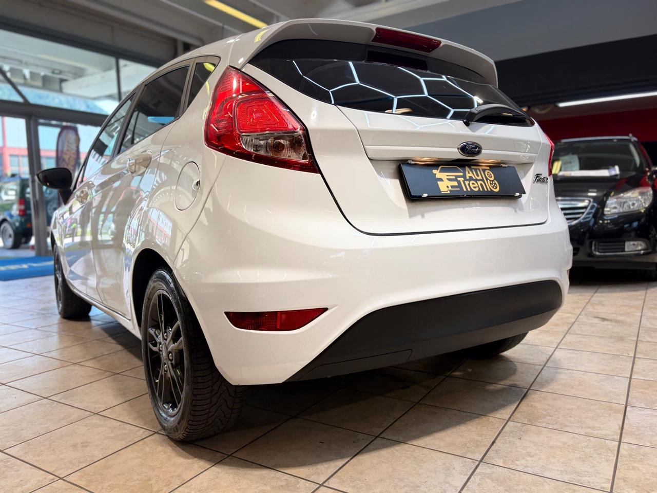 Ford Fiesta 1.0 82CV 5 porte Black & White Edition