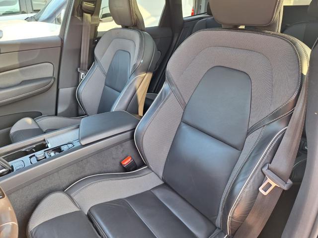 VOLVO XC60 B4 (d) AWD Geartronic R-design N°GA500