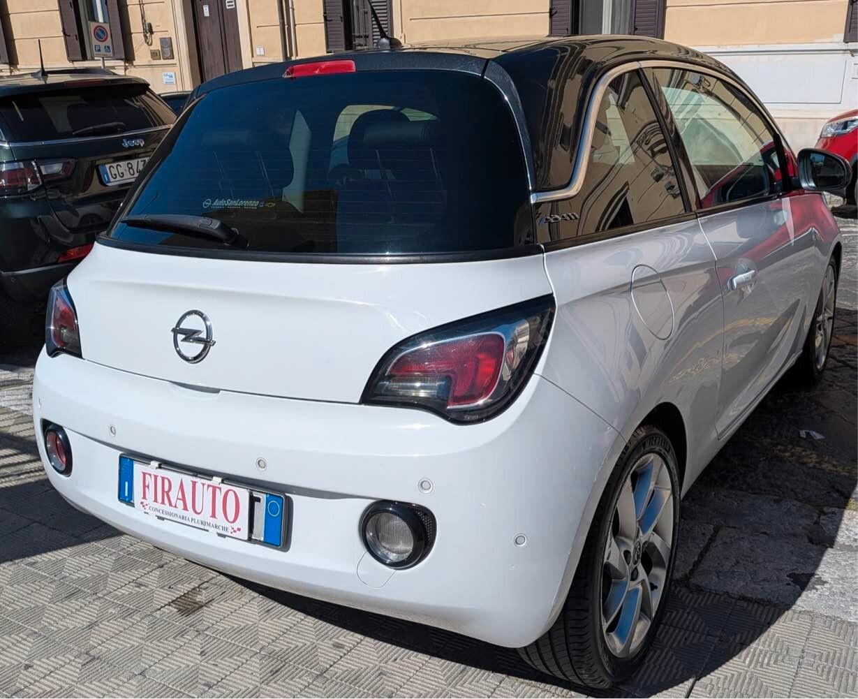 Opel Adam 1.2 70 CV Slam