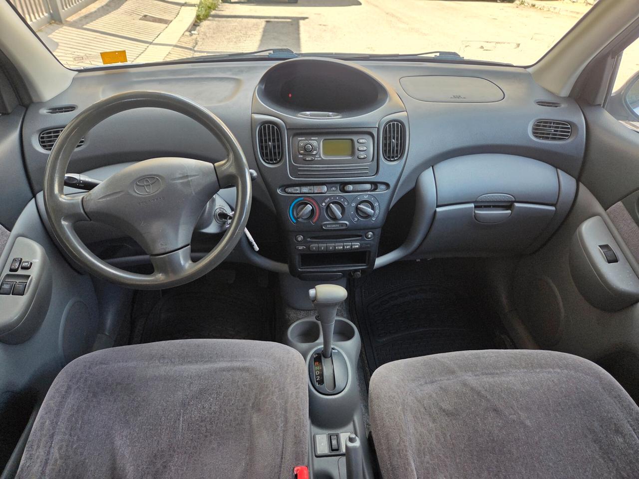 TOYOTA YARIS VERSO 1.3 BENZ GPL VALIDO FINO AL2032
