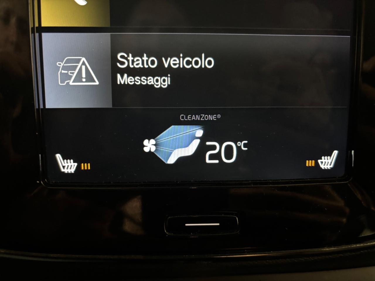 Volvo XC40 D4 AWD Geartr.*CERTIFICATA*FULL OPT.*