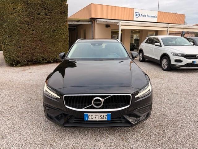 Volvo V60 2.0 b4 D 197 cv Momentum Business Pro auto