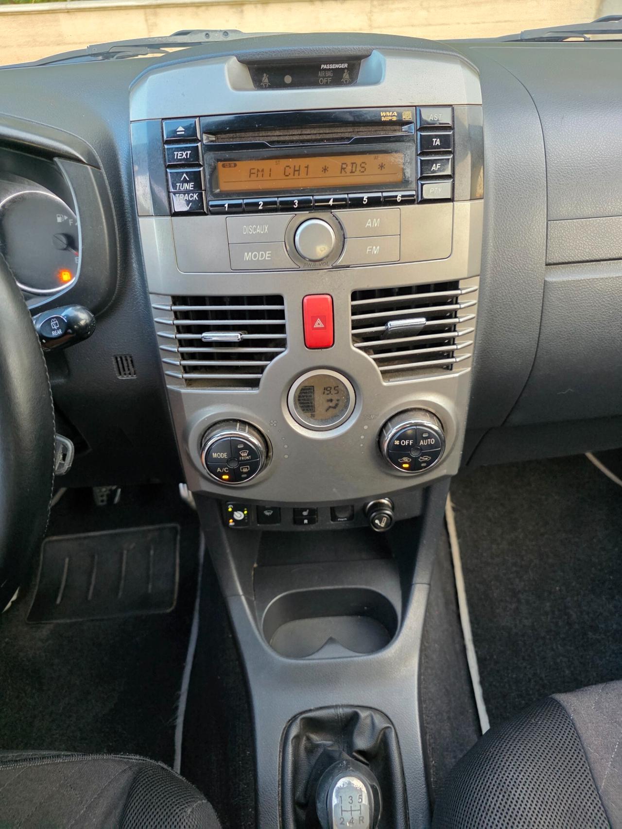 Daihatsu Terios 1.5 4WD B You O/F Five GPL