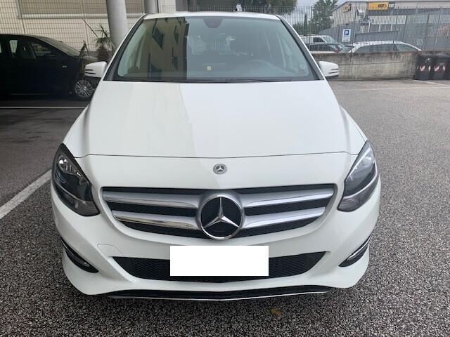 Mercedes B 180 - Sport 1,6 Benzina