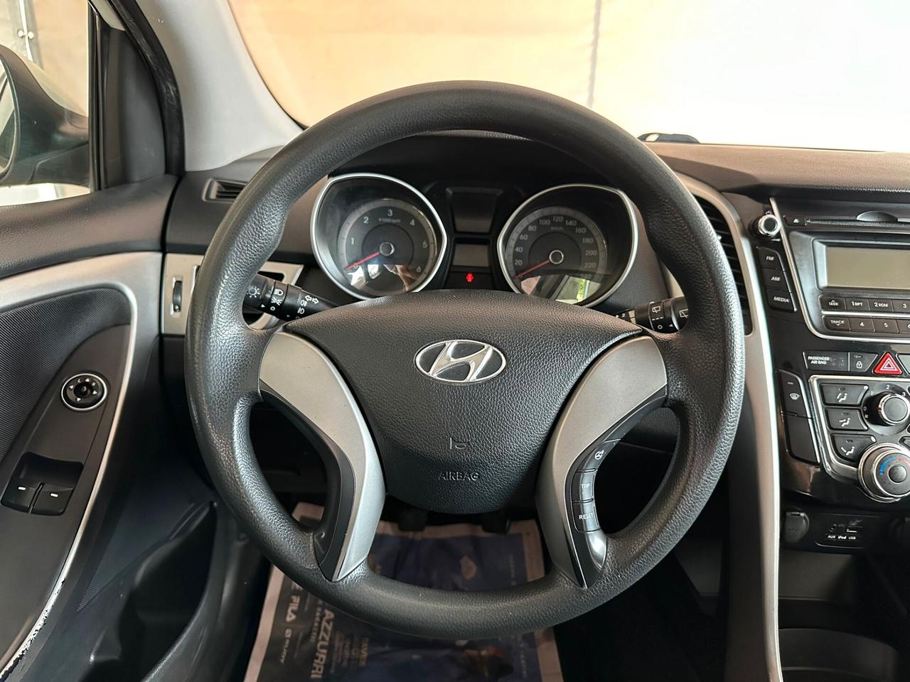 Hyundai i30 1.6 CRDi 5p. Go! Brasil