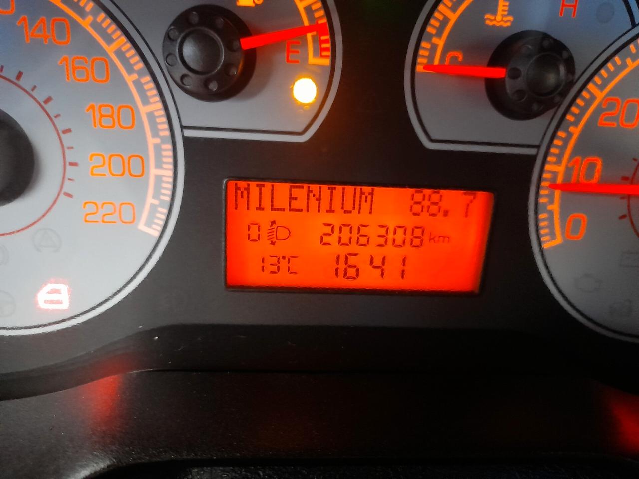 Fiat Grande Punto 1.4 Starjet 16V 3 porte Emotion