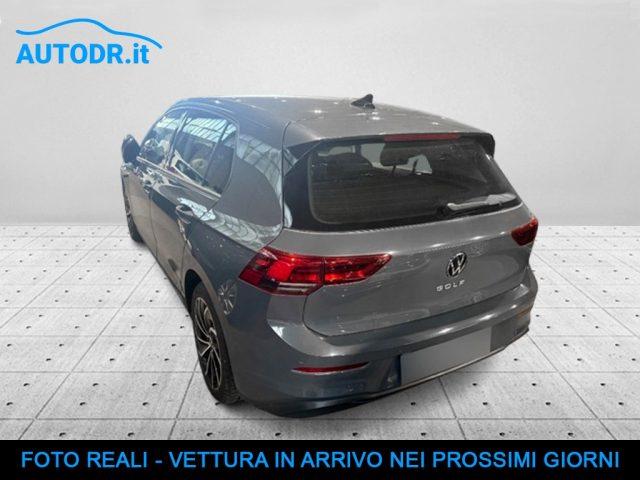 VOLKSWAGEN Golf 1.0 eTSI EVO DSG Life Virtual, ACC, AppConnect