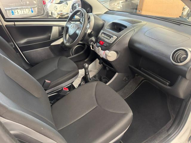 TOYOTA Aygo 1.0 12V VVT-i 5 porte Active Connect