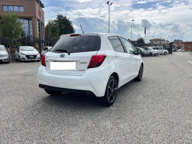 TOYOTA Yaris 1.5 Hybrid 5 porte Trend 'White Edition'