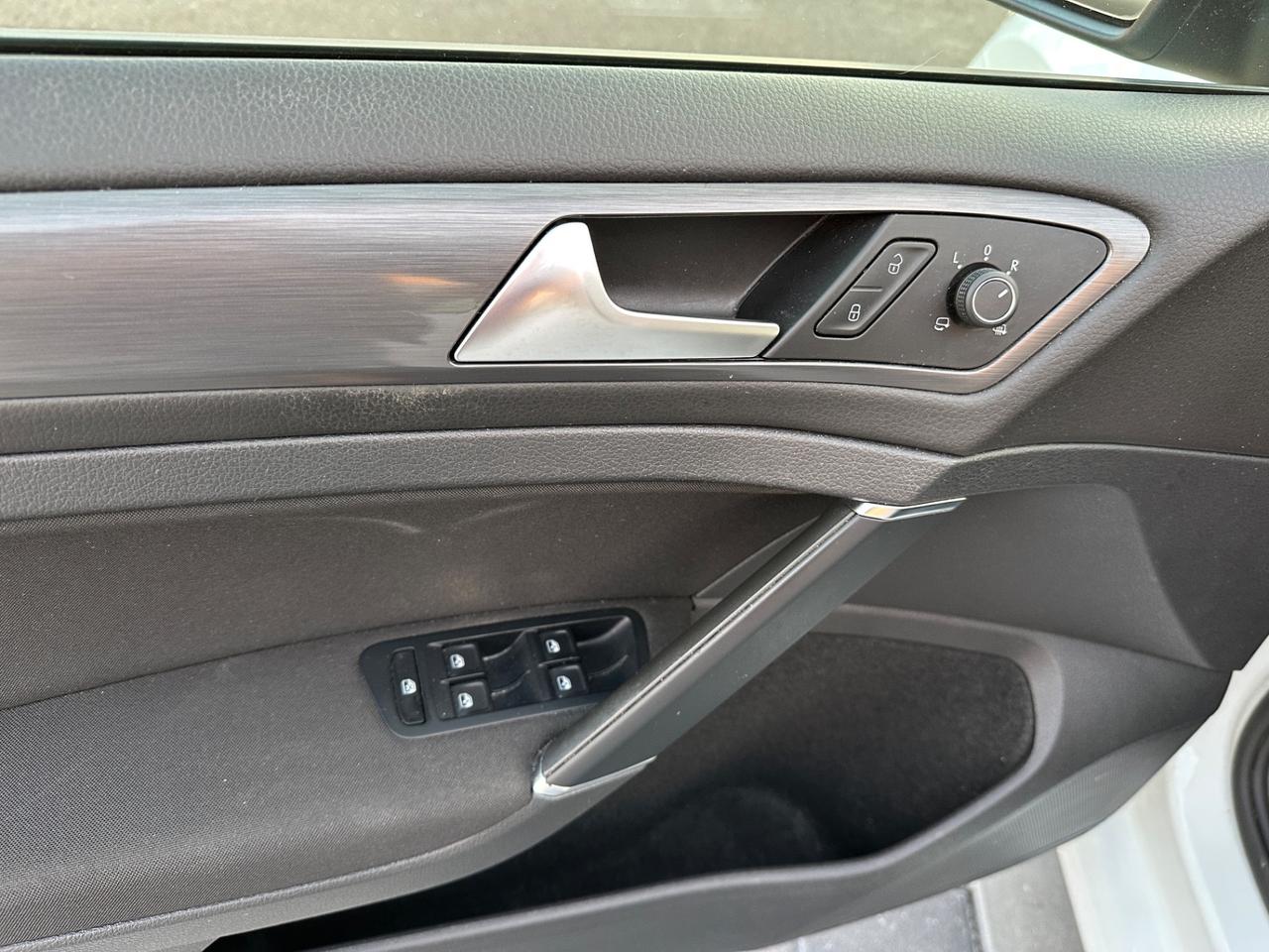 Volkswagen Golf 1.5 TGI DSG 5p. Business BlueMotion Technology METANO