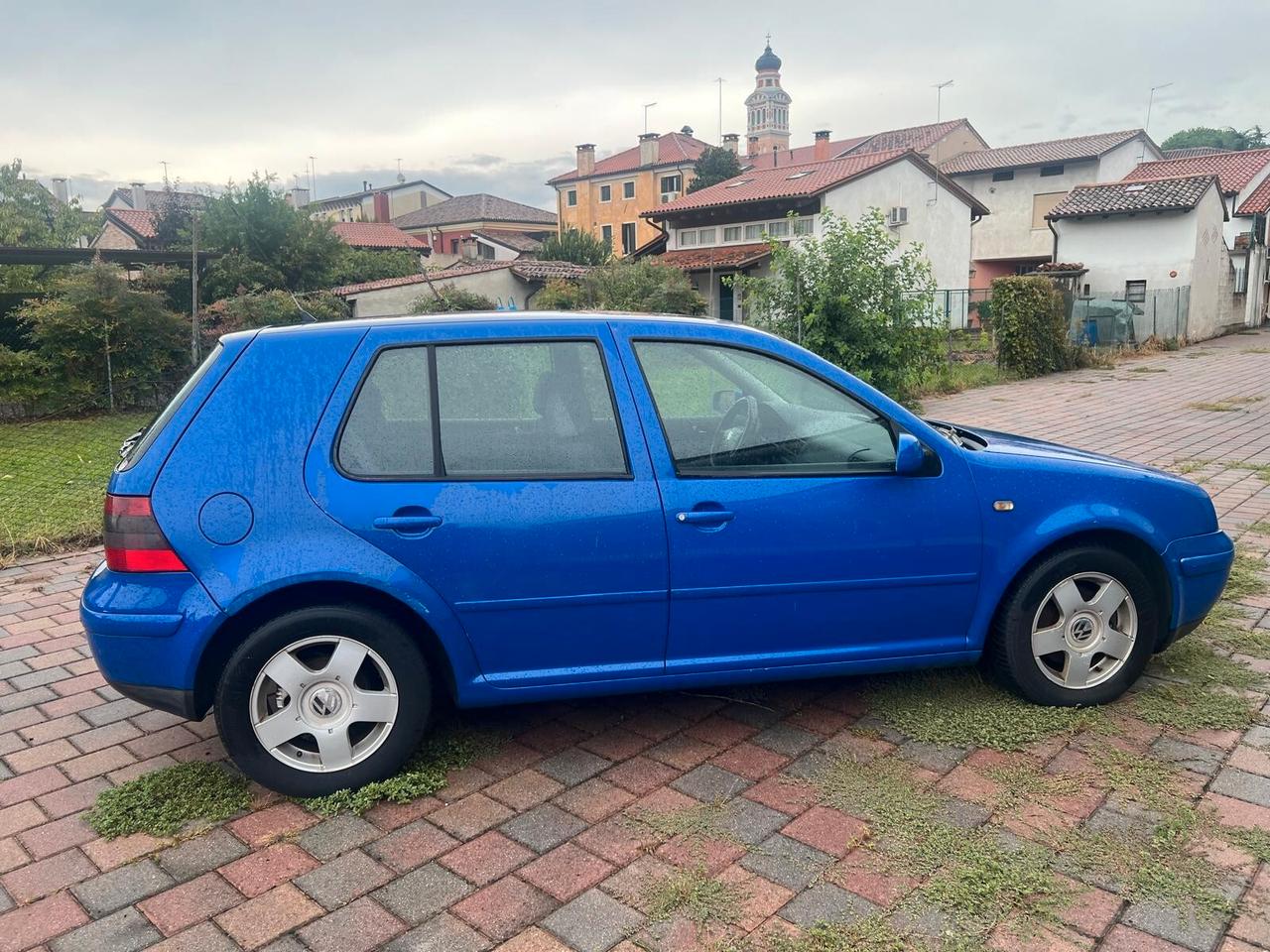 Volkswagen Golf 1.9 TDI/110 CV cat 5 porte Highline