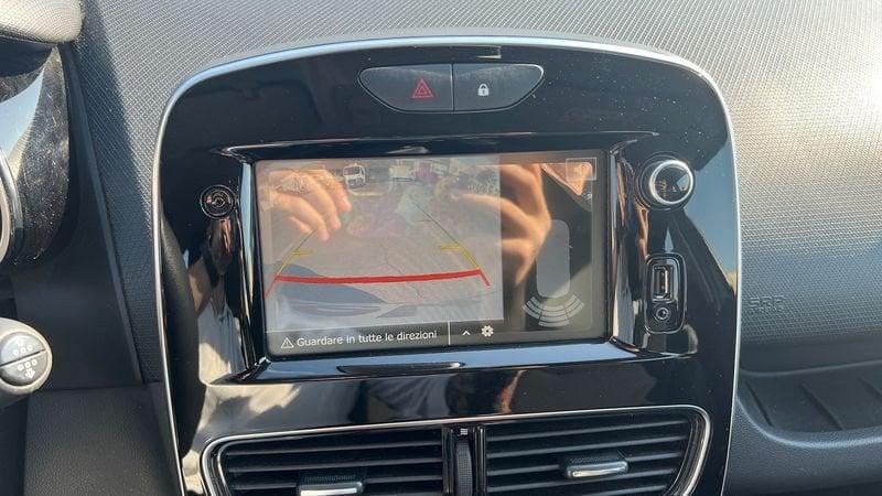 Renault Clio Sporter 1.5 dCi 75cv Moschino Zen Sporter 1.5 dCi 75cv Moschino Life