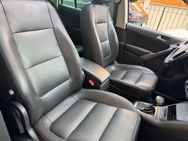 VOLKSWAGEN Tiguan 2.0 TDI 4MOTION tiptronic Sport & Style TETTO PANO