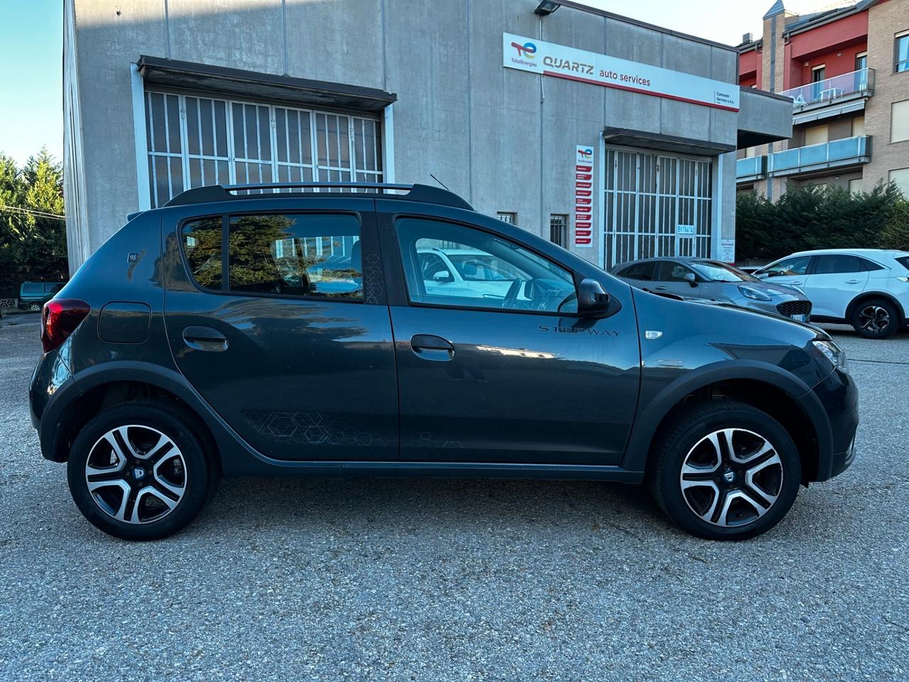 Dacia Sandero Stepway 1.5 Blue dCi 95CV 15th Anniversary "NEOPATENTATI"