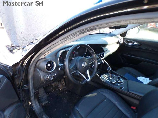 ALFA ROMEO Giulia 2.2 t Executive Q4 190cv awd auto my19 - FV695SZ