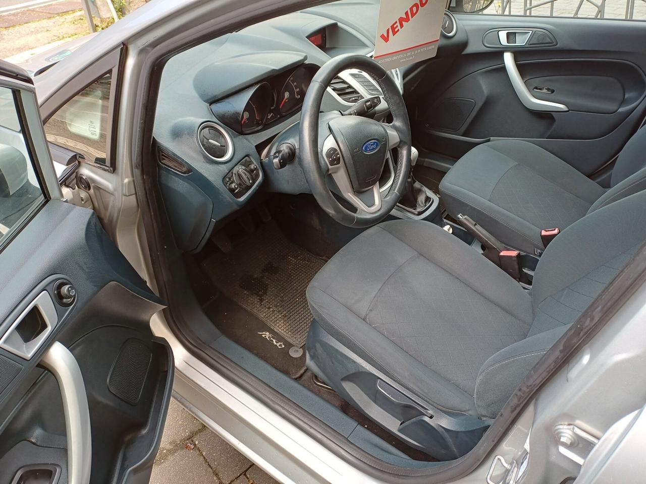 Ford Fiesta 1.5 TDCi 75CV 5 porte