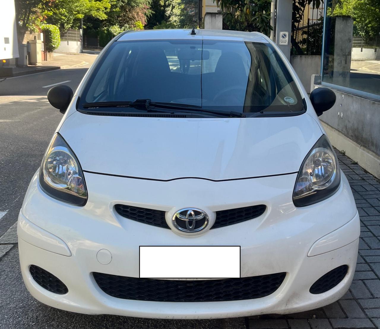 Toyota Aygo 1.0 12V VVT-i 5 porte - Anche per neopatentati