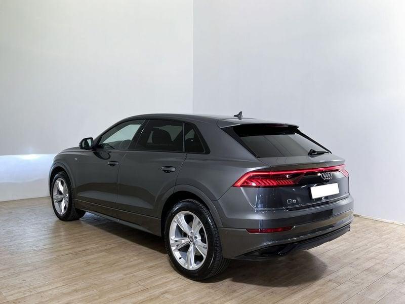 Audi Q8 50 TDI 286 CV quattro tiptronic Sport