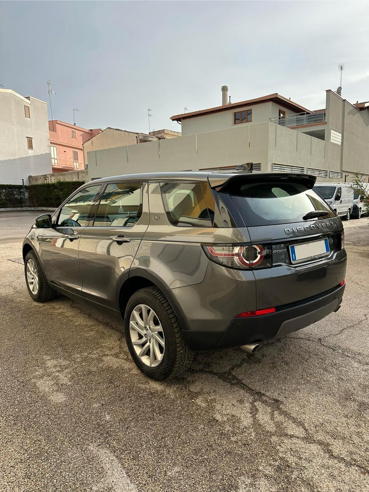 Land Rover Discovery Sport Discovery Sport 2.0 TD4 150 CV SE