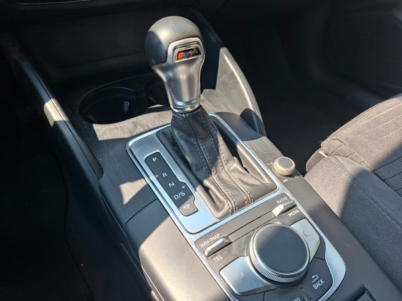 Audi A3 1.6 TDI AUTOMATICO / EURO 6B