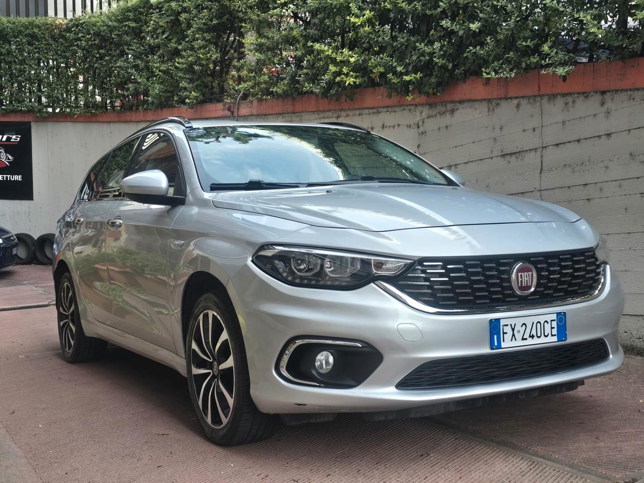 Fiat Tipo 1.6 Mjt S&S SW Lounge